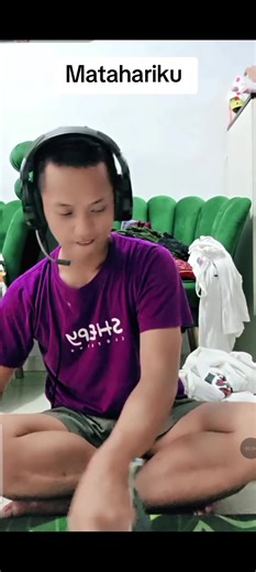 Nostalgic Pop Song 'Matahariku' by Ayah Shepy