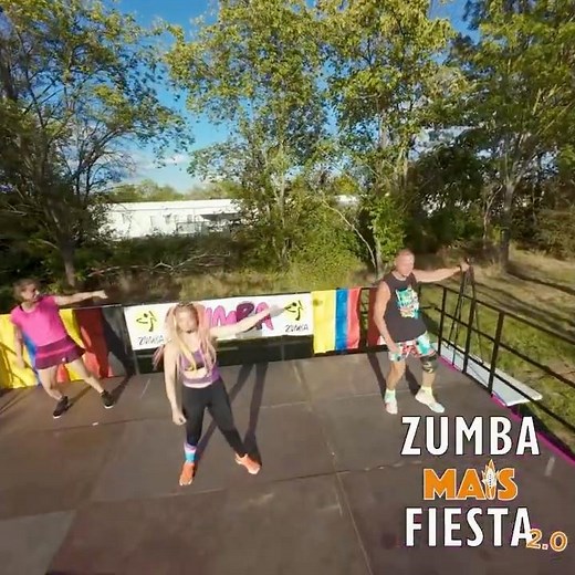 Azukita by Steve Aoki, Daddy Yankee, Play-N-Skillz & Elvis Crespo | Zumba by Anya
