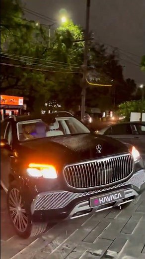 Mercedes Maybach GLS 600 Dancing | Mercedes Dancing | Dancing Car
