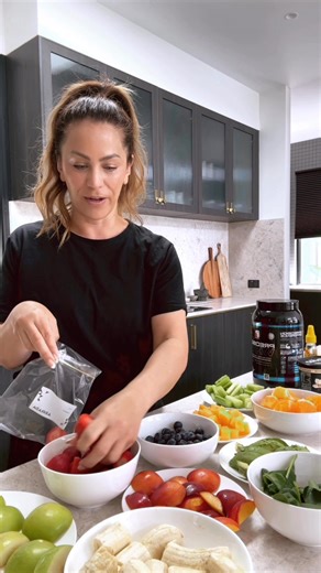 13K views · 158 reactions | Starting the week with some smoothie...