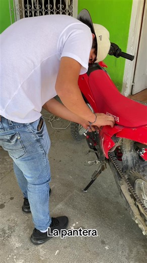 Video de Fernando Escobar (@fernandoescobar1019) relacionado con “the pantera”