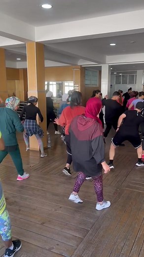 LIA Fitness Video - Aerobic Dance and Zumba Cha3bi