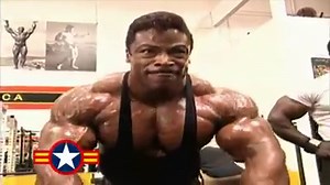 Aaron "Batmaaaaaaaaan" Baker | Stars of Bodybuilding