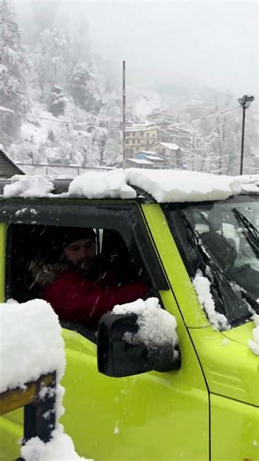 Maruti suzuki Jimny 4x4 In snow Manali || Snow test || #manali #jimnychallenge #marutisuzuki