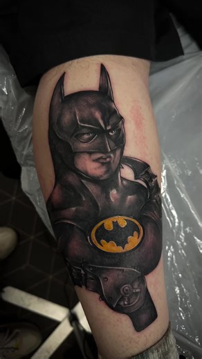 One shot Batman tattoo from today. Matching Joker coming up in a few weeks on the opposite calf! #tattoo #tattooartist #batman #batmantattoo #calftattoo #legtattoo #portrait #portraittattoo #realism #realistictattoo #scotland #glasgow #glasgowtattoo