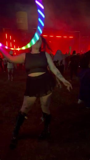 If you’re ever looking for me I’m in the back of the festival you can use code AZFLOW on @moodhoops #flowartist #hoopflowarts #ledhoop #moodhoops