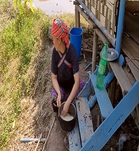 Single mother - turn an abandoned house into a good place to live #singlemom #countryside #cooking #single #singlemother | Tasty Recipe