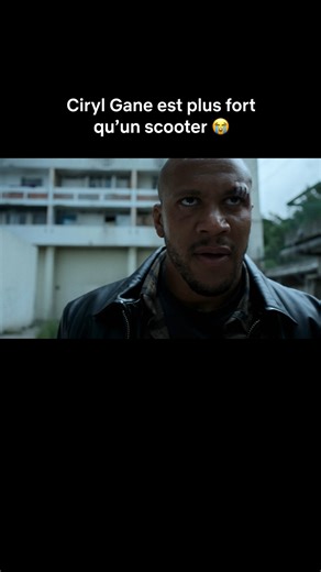 heureusement que la carte vitale existe. 📺 : Le film K.O. avec Ciryl Gane et Alice Belaïdi, c’est dispo. | Netflix