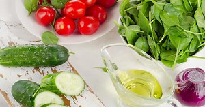 Salade libanaise de tomates et concombres au sumac | Zeste