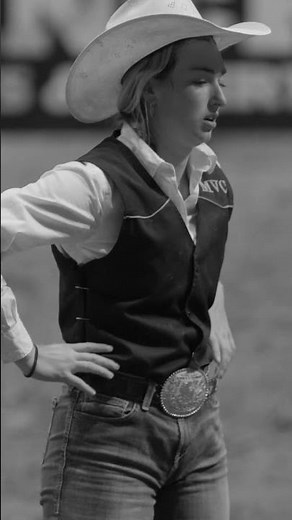 CNFR 2025 | Powder River Roping Chutes Built from American Steel 🇺🇸🐂