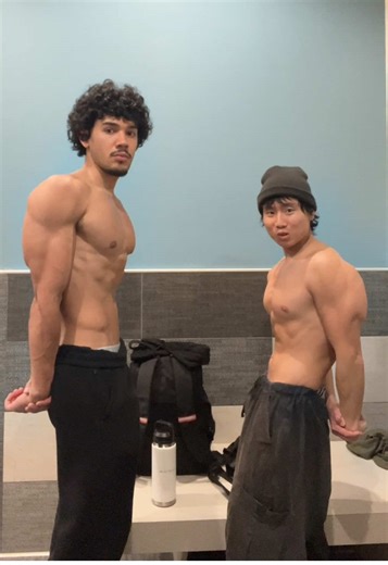 Guess who pulled up #fyp #fbeod #sciencebasedlifting #hypertrophy #gym @cxrlitosupersecretvideos