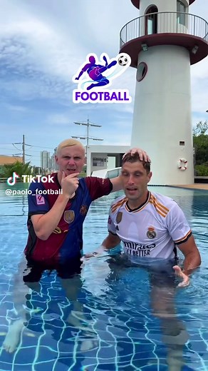 Guess the Footballer in an Underwater Challenge!