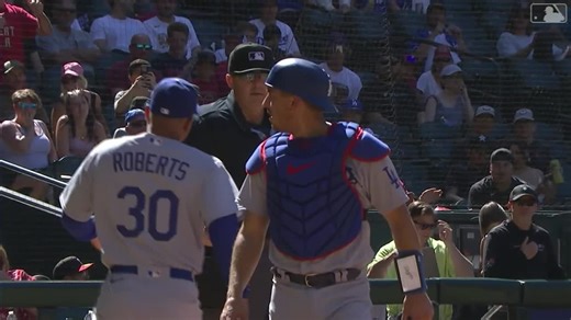 Austin Barnes ejected in 5th