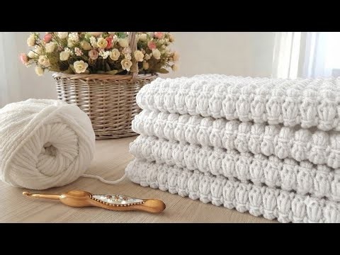 Just 2 Rows! The cutest crochet puff stitch pattern—and it’s super easy to make