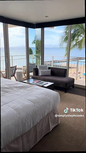 Experience Oceanfront Luxury at Kaimana Beach Hotel