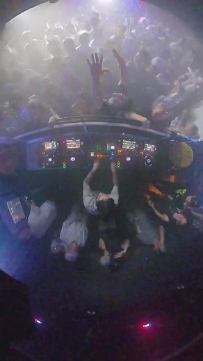 Electric Circus: Sabado Noche de Diversión