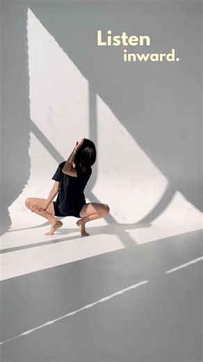 Inner listening through movement and dance.Free flow and embodied awareness. #danceimprovisation