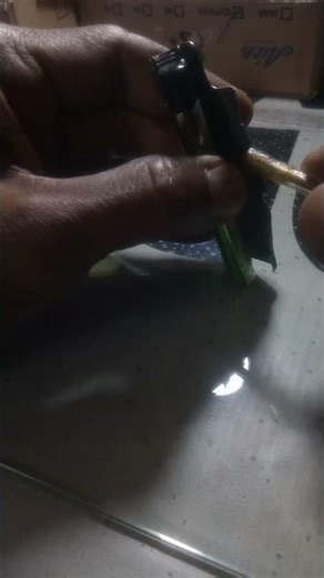 korek boros | korek bara f0x