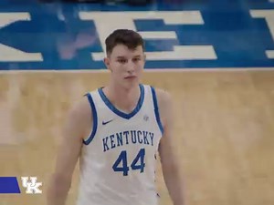 215K views · 8.5K reactions | Big Z's Wildcat debut. A MOMENT. | Kentucky Men's Basketball | Facebook