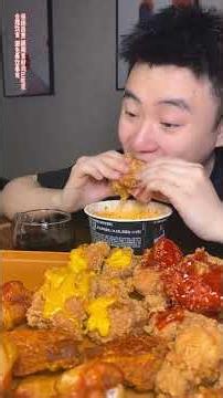 Dive into the Cheesy Delight of Turkey Noodles & Crispy Fried Chicken