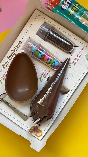 Monica bolos 💕 on Instagram: "Kit mini confeiteiro🥰🥰 Em breve nosso cardápio complicado de pascoa🐇🐇 #pascoa #páscoa2024 #chocolate #kitminiconfeiteiro"