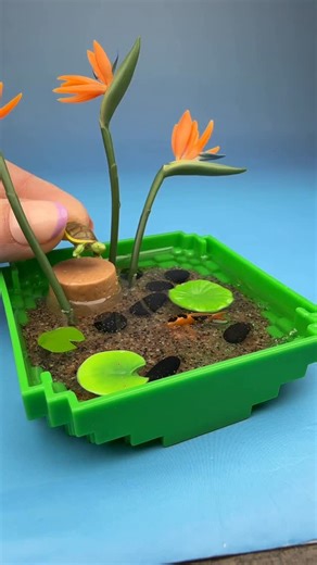 Kelly's Miniverse on Instagram: "I am so sad! I deleted the first part of my video😩 oh well #miniverse #miniversecreator #makeitmini #toys #diy #fyp #shorts"