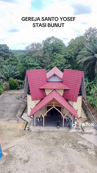 gereja katolik #gerejastyosef #stasibunut #dusunbunut