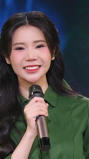 Cô Gái Mở Đường - Phương Anh | Nhạc Cách Mạng Hay Chào Đón 30/04