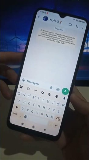 Large cell phone keyboard. #tips #android #smartphone