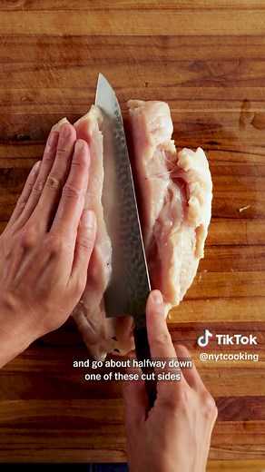 This five-star recipe for Lemon-Garlic Grilled Chicken Breasts is free at the link in our bio! #lemongarlic #chicken #easyrecipes #cooking (Video: @potatoislike)