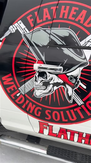 Flathead Welding Solutions on Instagram: "Custom roof rack I built for the Jeep. Sleek lines following the body contour. Nothing like it on the market. So I made one. 1999 TJ 4.5 long arm kit from @metalcloak 4.6L Stroker from @golenengine"