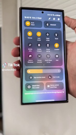 Rotate Lockscreen on Samsung 💙 #fyp #foryou #samsunggalaxy #androidhacks #s24ultra #oneui7beta #samsunghack #oneui6 #viral #trending #galaxys23 #s24 #2024 #popularsong #oneui7 #android15
