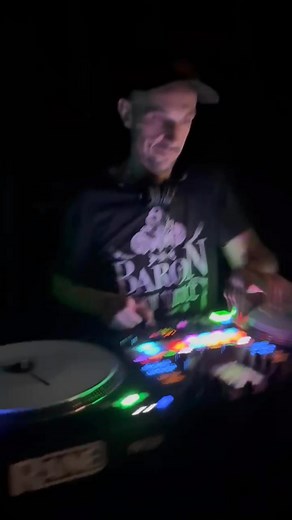 Le frelot @dj skred - #scratch #hiphop #rap #turntable | Labyrinth Unit