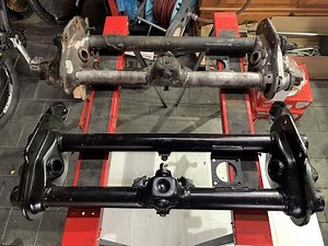 VW T2b Baywindow Installing front sping plates