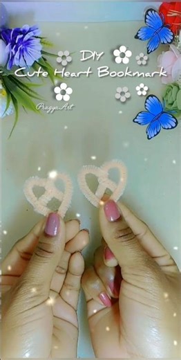 DIY Cute heart❤ bookmark //cute bookmark #pragyaart #pipecleanerbookmark #pipecleanercrafts #shorts