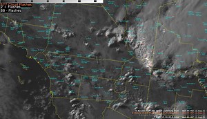 2.8K views · 123 reactions | Extensive strong thunderstorms over NW Arizona are moving into the deserts of SoCal. These storms will continue moving SW this evening and will likely reach the Coachella Valley, San Diego County Deserts and the mountains of Riverside and San Diego Counties between 11 PM and midnight. Strong gusty winds, blowing dust, heavy rain and dangerous lightning will likely accompany these storms. | US National Weather Service San Diego California | Facebook