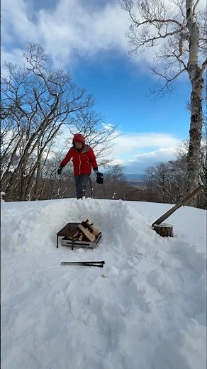 風は少しあるけど良い天気…焚き火台も良い感じだと思う🤔#camping #snow #winter #ものづくり #笑s