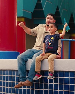 1K views · 131 reactions | ¡Orgulloso de ser local y crecer con nuestra comunidad! Community First Health Plans pone el bienestar de nuestra comunidad a la vanguardia de todo lo que hacemos. Somos más que el único proveedor de planes de salud local y sin fines de lucro en San Antonio; también somos tus vecinos que invierten en nuestra comunidad. Visita CommunityFirstHealthPlans.com para obtener más información. | Community First Health Plans | Facebook