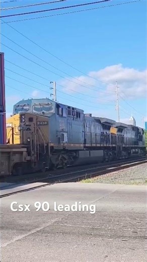 Csx 90 an old AC44CW leading train M687 #csxtransportation