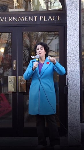 Last week I joined students protesting the lack of affordable housing in Nova Scotia. This government promised a student housing strategy and then failed to deliver. There are many solutions Tim Houston could take today to help attract and retain the students who mean so much to our communities, our economy and our future: ✅ Deliver the student housing plan ✅ Enact real rent control ✅ Enforce residential tenancies With amazing post-secondary institutions across our province, Nova Scotia is a uni