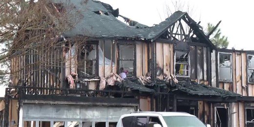 2nd fire in Summit neighborhood displaces 16 people, officials say