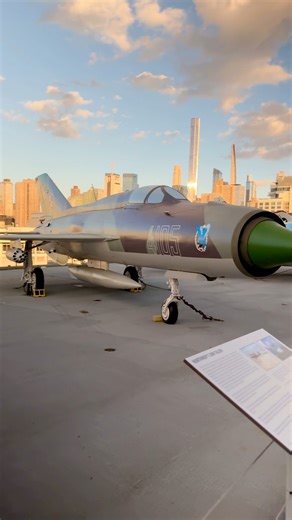 Northrop T-38 Talon vs MiG-21 PFM ✈️ 🔥 Side by side at the Intrepid Museum! #NYC #AviationHistory