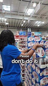 Had to speak up, y’all 🙂 I see so many people grabbing “healthy” products, thinking they’re making the right choice, but they’re packed with artificial sweeteners and junk that just doesn’t belong in our bodies. We need to start paying attention to what we’re actually eating. You deserve better than that. You’ve got the power to make smarter choices that’ll have you feeling good and hitting your health goals. If this resonates with you, share it with someone you care about. Let’s look out for e