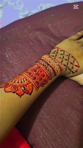 Enjoy henna service.. another home service client was so happy mashallah.#sylhet #mehndi #fypシ゚viral