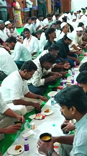 ❤️🤲"இஸ்லாமிய தோழர்களுடன் தளபதி விஜய் இப்தார் நோன்பு திறப்பு...!!✨🤲#tvk #vijay #thalapathy #shorts