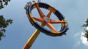 3.1M views · 50K reactions | Are you a fan of rides like this "Giant Frisbee" at Chimelong Paradise? This is a YUP or a NOPE for you? | Theme Park Review | Facebook