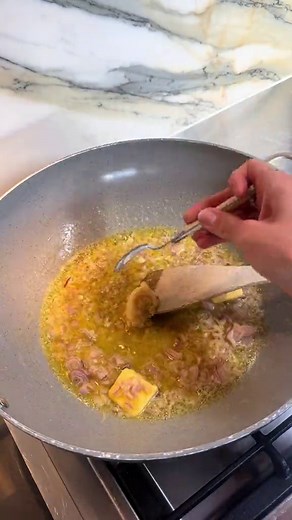 Delicious Prawn Pasta Recipe with Cherry Tomatoes and Basil