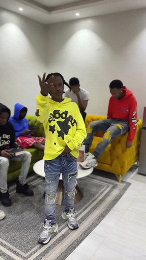 Munda Out: Dance and Lyrics by Flappy