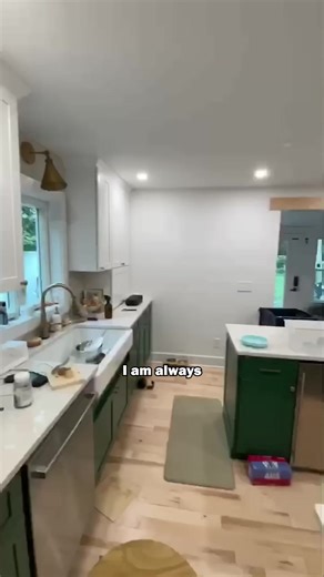 8.7K views · 152 reactions | OVERWHELMED BY THE MESS?! Try this simple trick to get tidy QUICK ‍♀️ #reels | That Practical Mom | Facebook