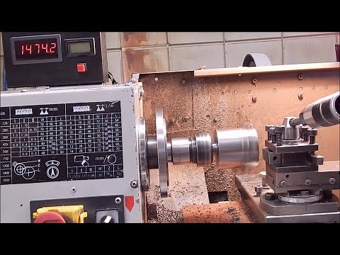 Simple milling on a metal lathe using just the tool post
